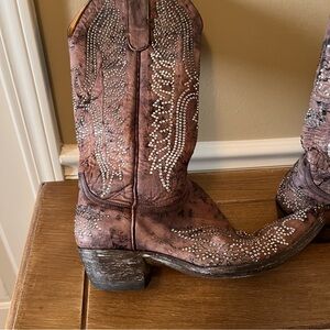 listing-status-banner